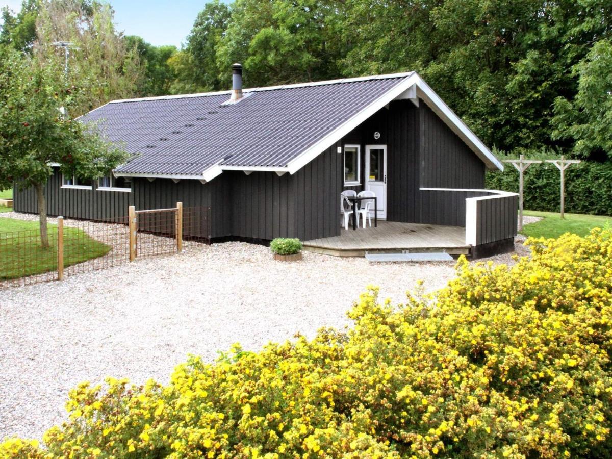 Four-Bedroom Holiday Home In Sydals 4 Vibøge エクステリア 写真